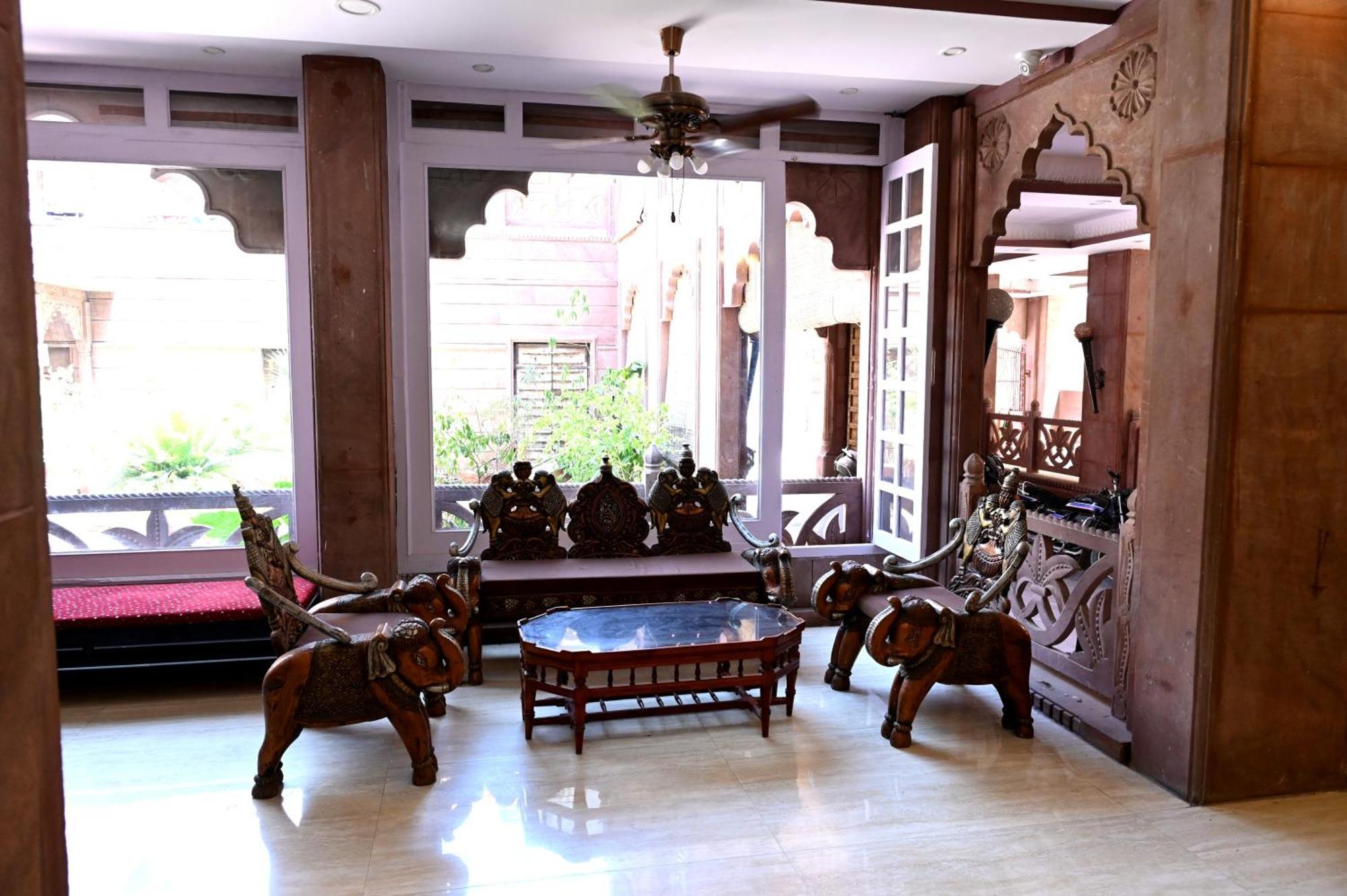 Om Heritage Haveli Jodhpur  Bagian luar foto